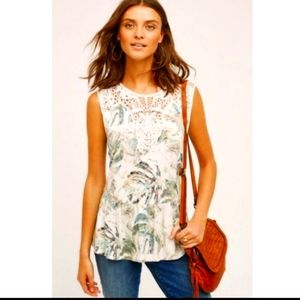 Anthropologie Meadow Rue Lia floral crochet Tank M